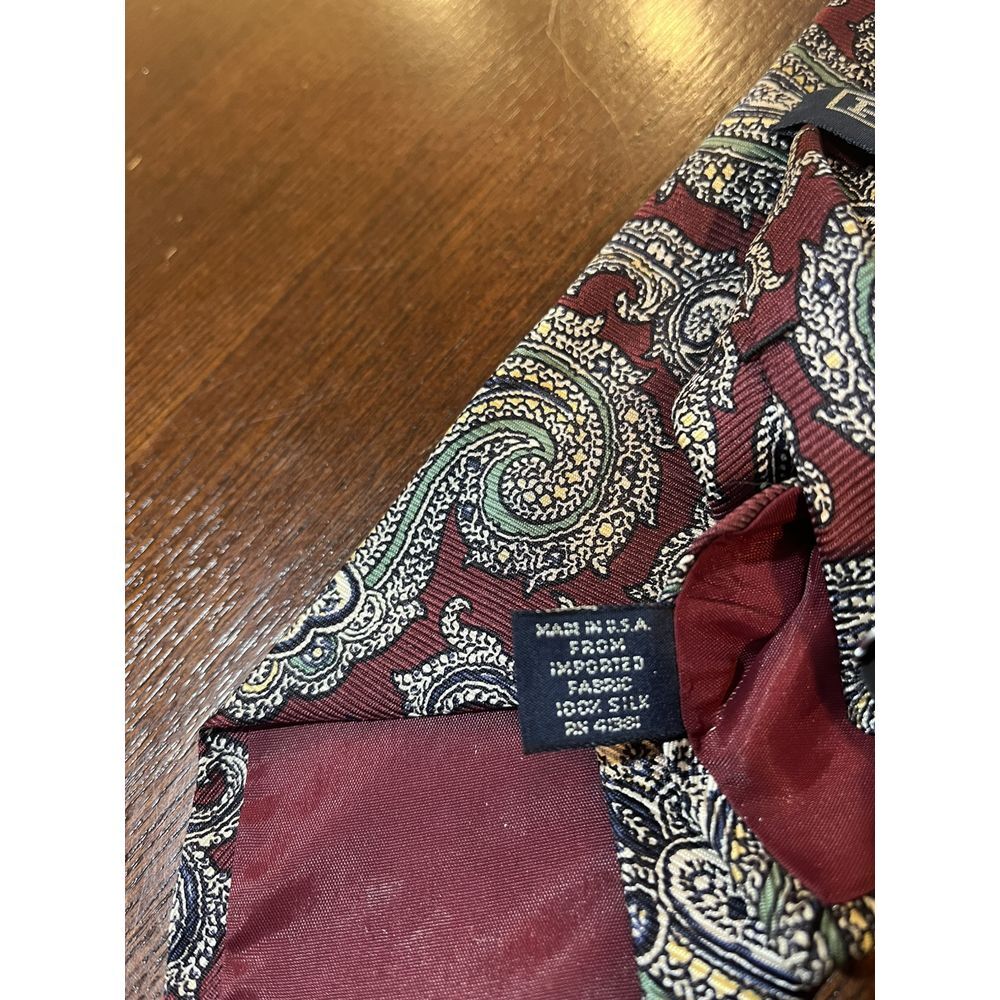 Polo Ralph Lauren Hand Made in USA 100% Silk Paisley Neck Tie Red Green White - Picture 4 of 7